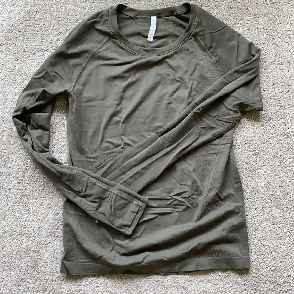 Athleta Olive Green long sleeve Medium